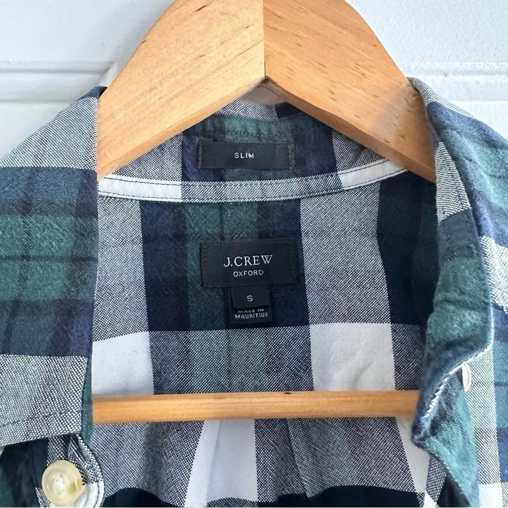 J. Crew Slim Broken-in cotton oxford‎ shirt green plaid small